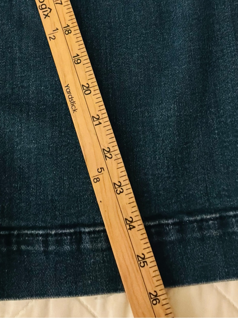 Anthropologie women Relaxed Wide-Leg Jeans in Medium Blue - Picture 9 of 10